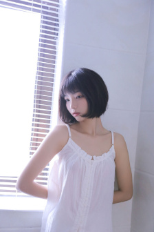 偷窥女教师电影